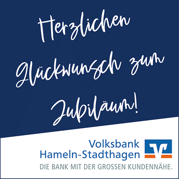 Blau-weiße Glückwunschgrafik der Volksbank Hameln-Stadthagen zum Jubiläum.